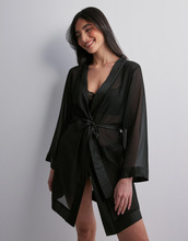 Bluebella - Morgonrockar - Black - Chiffon Kimono - Nattkläder - Robes