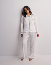 Bluebella - Pyjamas - Cream - Claudia Shirt and Trouser - Nattøj & Sæt