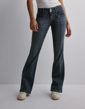 Nelly - Bootcut jeans - Vintage Blue Denim - Low Waist Bootcut Pocket Jeans - Jeans
