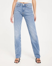 Calvin Klein Jeans - Straight jeans - Denim Medium - Low Rise Straight - Jeans