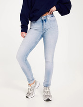 Calvin Klein Jeans - Skinny jeans - Denim Light - Mid Rise Skinny - Jeans