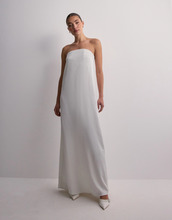 Vero Moda - Festkjoler - Blanc de Blanc - Vmsarah Sl Flowy Maxi Dress - Kjoler