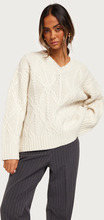 Samsøe Samsøe - Stickade tröjor - Cream - Aline V Neck 11250 - Tröjor - Knitted sweaters
