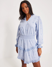 Neo Noir - Korte kjoler - Light Blue - Porto Dress - Kjoler