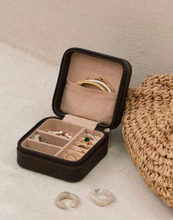 Muli Collection - Smykkeskrin - Brown - Jewelry Travel Case - Smykker