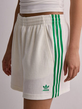 Adidas Originals - Joggingshorts - Offwhite - Resort Short - Shorts