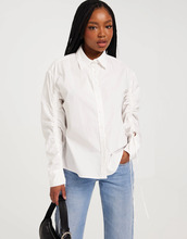 Levi's - Skjorter - White - Alena Blouse - Bluser og skjorter - Dress shirts