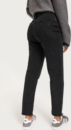 Abrand Jeans - Straight jeans - Black Overdye - 94 High Slim Whitney Recycled - Jeans