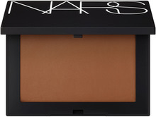 Light Reflecting Pressed Setting Powder Sable