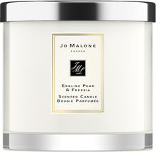 English Pear & Freesia Deluxe Candle Scented 600 g