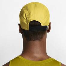 Nike AeroBill Tailwind Running Cap - Yellow