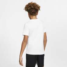 NikeCourt Dri-FIT Older Kids (Boys') Graphic Tennis T-Shirt - White
