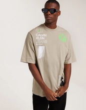 Calvin Klein Jeans Future Fade Multi Graphic Tee Kortermede t-shirts Plaza Taupe