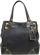 Pre-Owned Suhali Leather the Majestic Tote