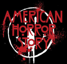 American Horror Story Smiley Splatter Women's Cropped Hoodie - Black - XS - Schwarz