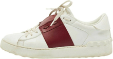 Pre-owned Valentino White/Burgundy Leather Logo Low Top Sneakers