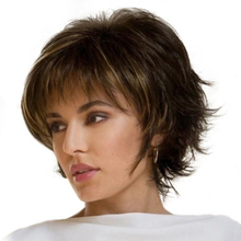 Short Hair Wigs with Bangs Layered Wavy Hair Wig Heat Resistant Synthetic Blonde Mixed Black Brown Natural Color for Women Daily Use