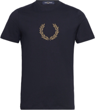 Laurel W Graphic Tee T-shirts Short-sleeved Marineblå Fred Perry*Betinget Tilbud