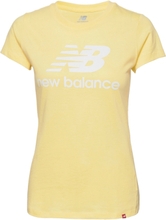Essentials Stacked Logo Tee T-shirts & Tops Short-sleeved Gul New Balance*Betinget Tilbud