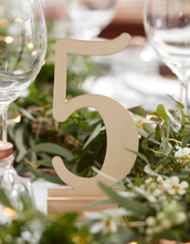 Bordnummer 1 til 12 i Tre med Stativer - Botanisk Bryllup