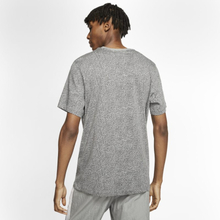 Nike SB Men's Printed T-Shirt - Grey