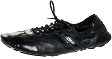 Prada Black Leather and Patent Leather Lace Up joggesko