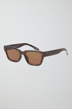 Gina Tricot - Classic sunglasses - Solbriller - Brown - ONESIZE - Female