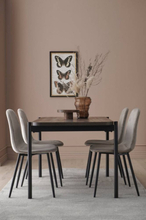 Matgrupp Gilda med bord 120x80 cm + 4 stolar
