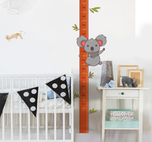 Muurdecoratie stickers hangende baby koala