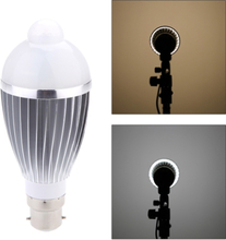 Lixada B22 9W LED Infrarot PIR Menschen Motion & Light Sensor Auto Detection Birnen Lampe 85-265V