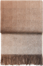 Horizon Throw Home Textiles Cushions & Blankets Blankets & Throws Rød ELVANG*Betinget Tilbud