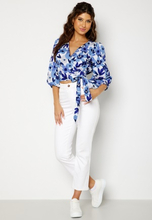 BUBBLEROOM Priscilla cotton blouse Blue / Floral 44