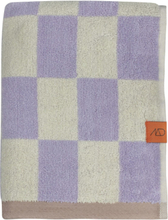 Retro Hand Towel Home Textiles Bathroom Textiles Towels & Bath Towels Hand Towels Purple Mette Ditmer