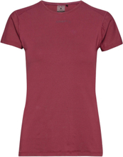 Adv Essence Ss Slim Tee W T-shirts & Tops Short-sleeved Burgunder Craft*Betinget Tilbud