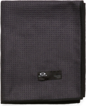 Oakley Plyr Terrain Towel Accessories Sports Equipment Golf Equipment Black Oakley Sports