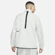 Nike Sportswear Tech Pack Men's Woven 1/2-Zip Jacket - Grey