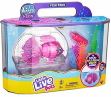 Little Live Pets Lil Dippers Neon kalaa akvaariossa