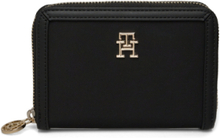 Th Essential S Med Za Bags Card Holders & Wallets Wallets Black Tommy Hilfiger