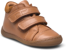 Starters™ Velcro Shoes Pre-walkers - Beginner Shoes Brown Pom Pom