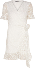 Lace Wrap Mini Dress Kort Kjole Cream Gina Tricot