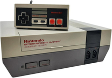 Nintendo NES 8-bit Perusyksikkö (Käytetty)