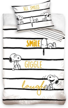 Peanuts All Smiles Reversible Cotton Snoopy Duvet Cover Set