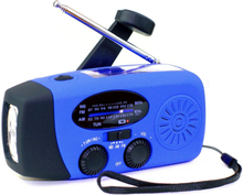kelloradio fm radio kampiradio aurinkokennoilla dynamo radio akkukäyttöinen