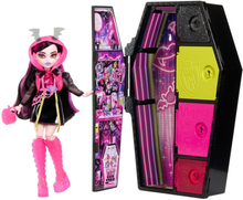Monster High Skullmate Secrets Neon Frights Draculaura doll 25cm