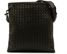 Pre-owned Bottega Veneta Intrecciato Leather Crossbody Bag Black