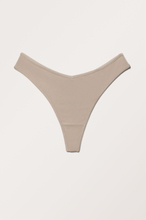 Extra Cheeky Smooth Thongs - Brown