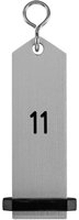 VEGA Nyckelring Bumerang med präglade siffror; 10x3 cm (LxB); Silverfärg; Prägling 11