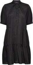 Flounced Dress With Lenzing™ Ecovero™ Knælang Kjole Black Esprit Collection