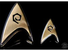 Quantum Mechanix Star Trek: Discovery - Enterprise Operations Badge and Pin Set