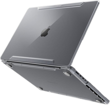 MacBook Pro 16 M1/M2/M3 (2021-2023) Spigen Thin Fit Cover - Crystal Clear